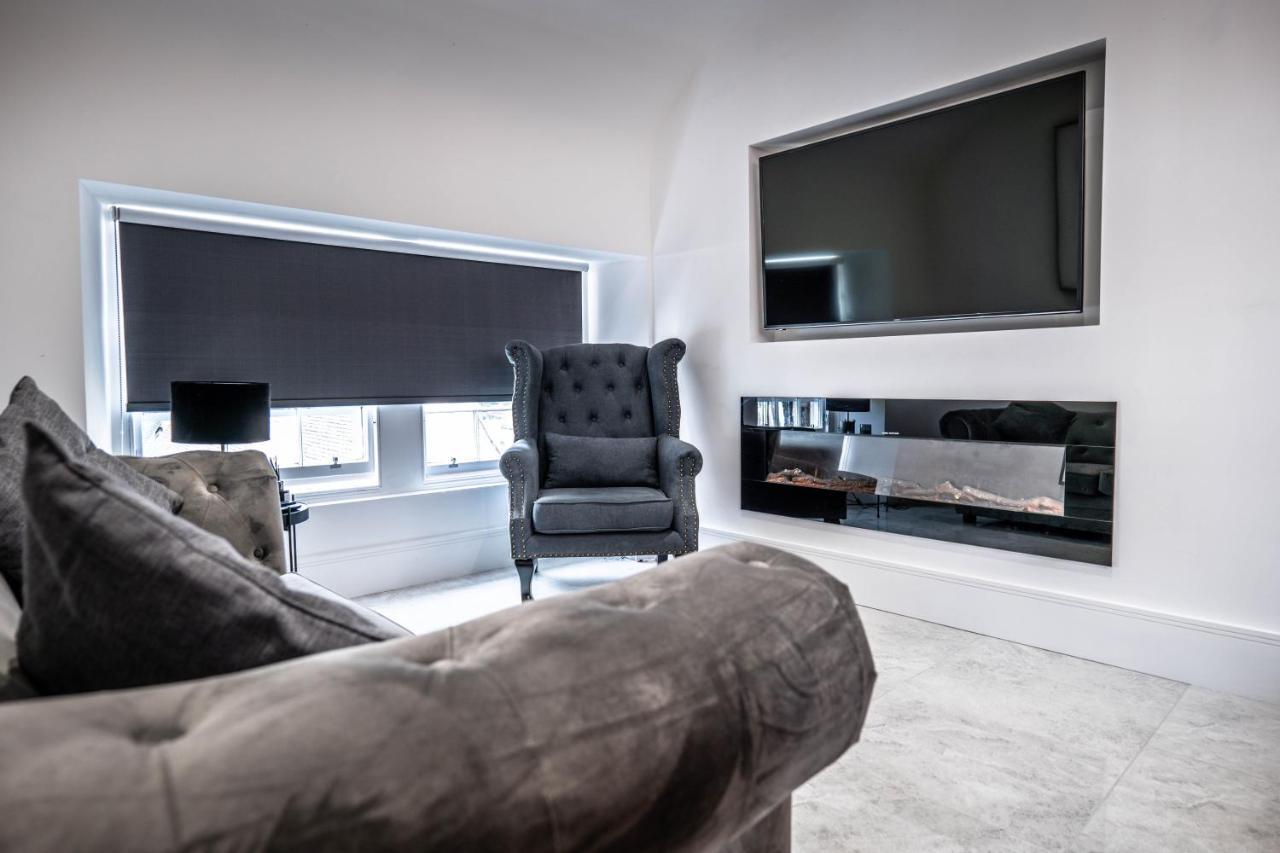 Luxury Royal Mile Boutique 2Bedroom Apartment Edinburgh Luaran gambar