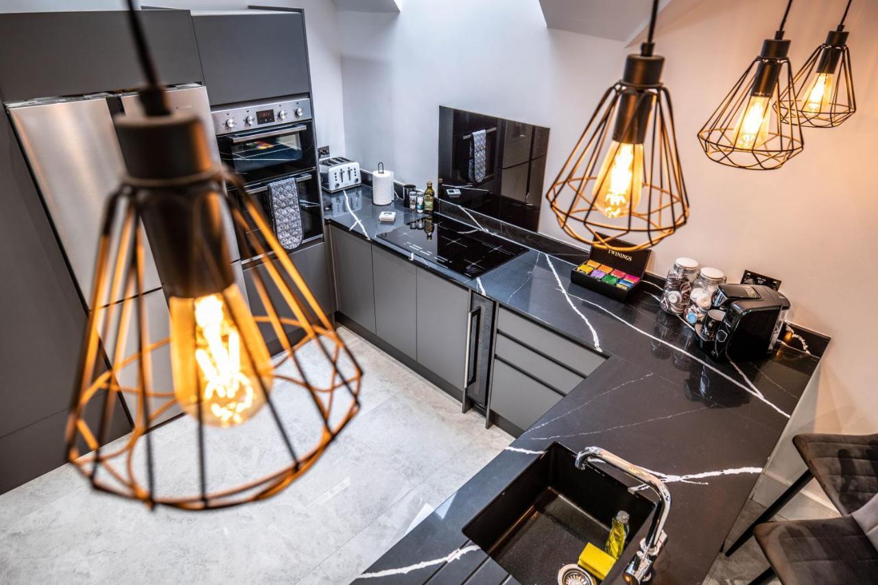 Luxury Royal Mile Boutique 2Bedroom Apartment Edinburgh Luaran gambar