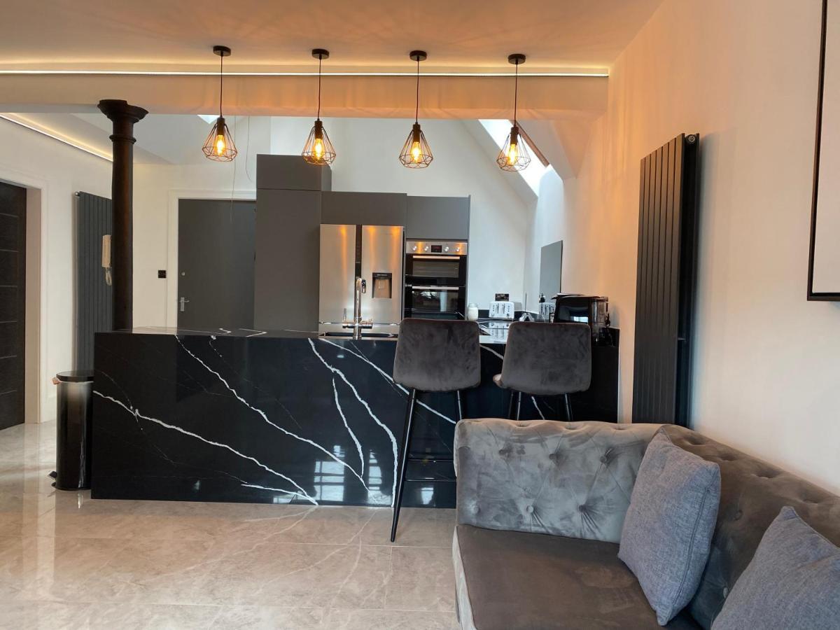Luxury Royal Mile Boutique 2Bedroom Apartment Edinburgh Luaran gambar