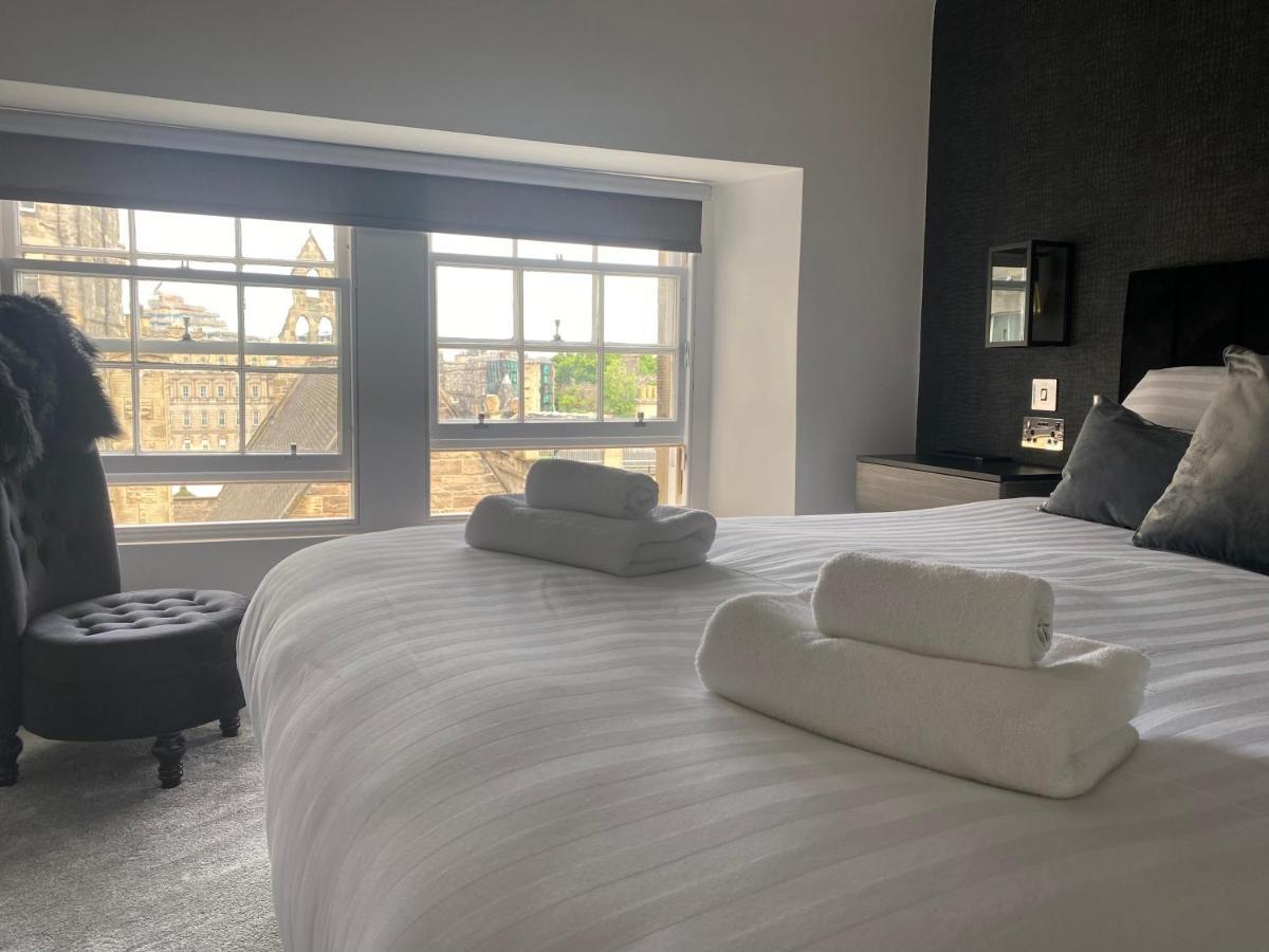 Luxury Royal Mile Boutique 2Bedroom Apartment Edinburgh Luaran gambar