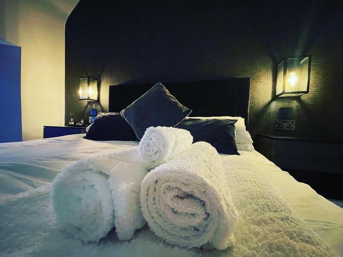 Luxury Royal Mile Boutique 2Bedroom Apartment Edinburgh Luaran gambar